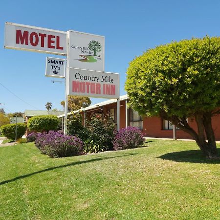 Country Mile Motor Inn Forbes Luaran gambar