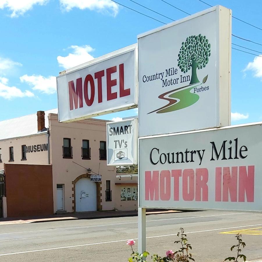 Country Mile Motor Inn Forbes Luaran gambar
